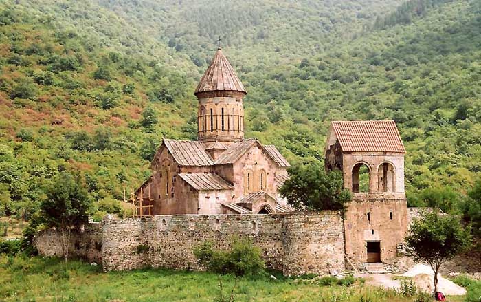 ბოლნისი KARIBCHE